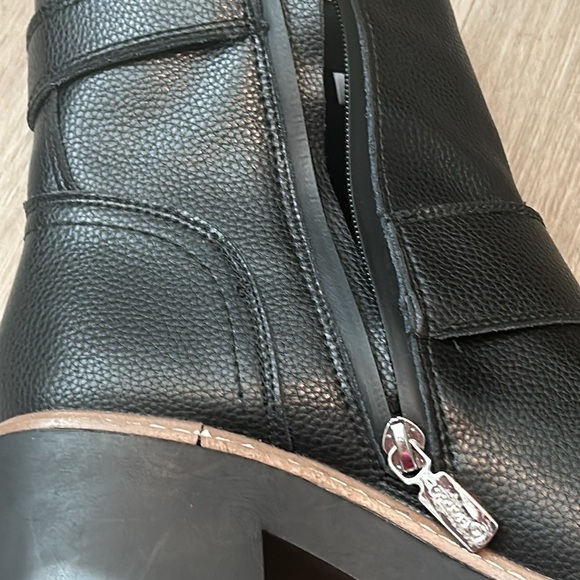 BLONDO Reno Weatherproof combat boots black chunky heels NWOB 8.5 - Picture 7 of 10